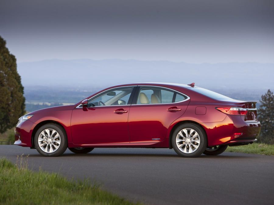  Lexus ES300h 2012 года  (фото 29 из 44)